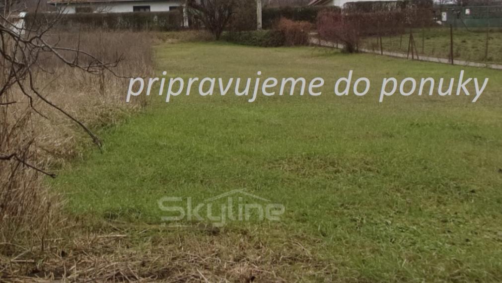 Pripravujeme predaj pozemku cca 4800 m2, Dedinka, okres Nové Zámky