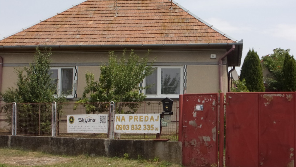 REZERVOVANÉ, Exkluzívne na predaj rodinný dom 120 m2, pozemok 1468 m2,Čaka, Levice