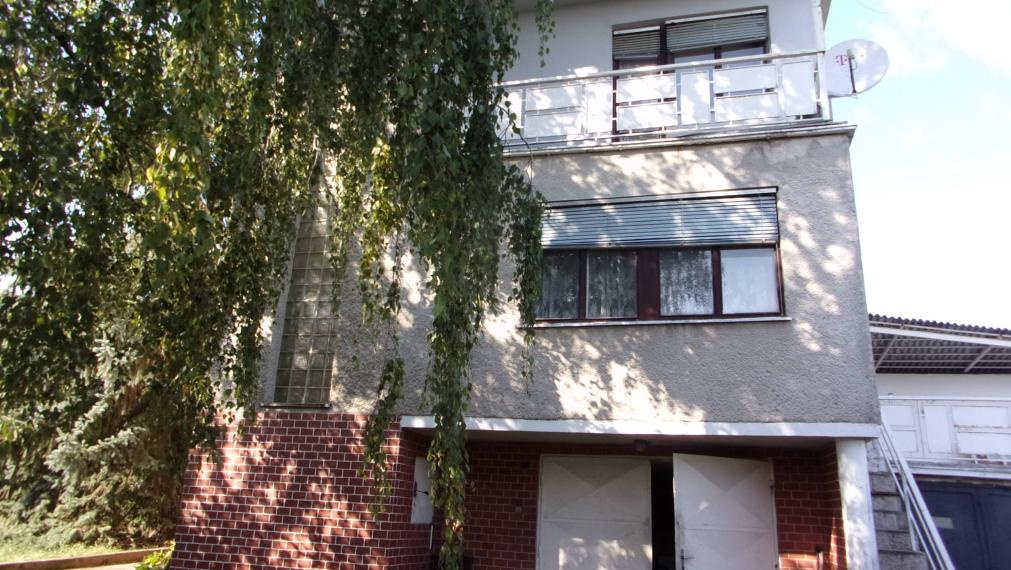 Na predaj rodinný dom v pôvodnom stave, tichá lokalita, pozemok 850 m2, Nitra časť Zobor