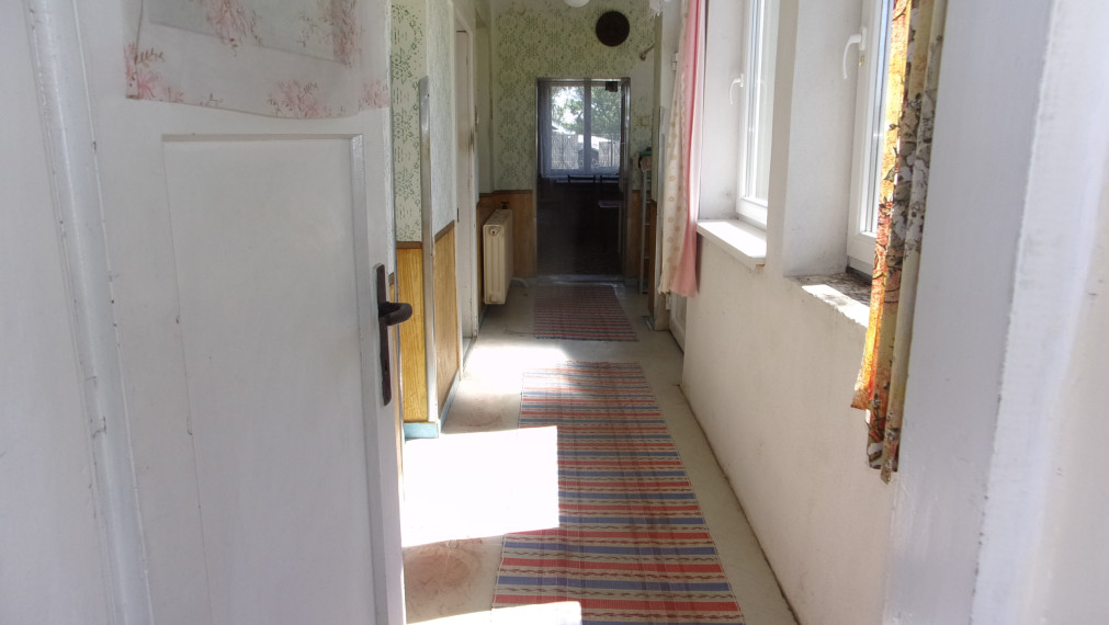ZNÍŹENÁ CENA rodinný dom 120 m2, pozemok 2091 m2, Semerovo, Nové Zámky