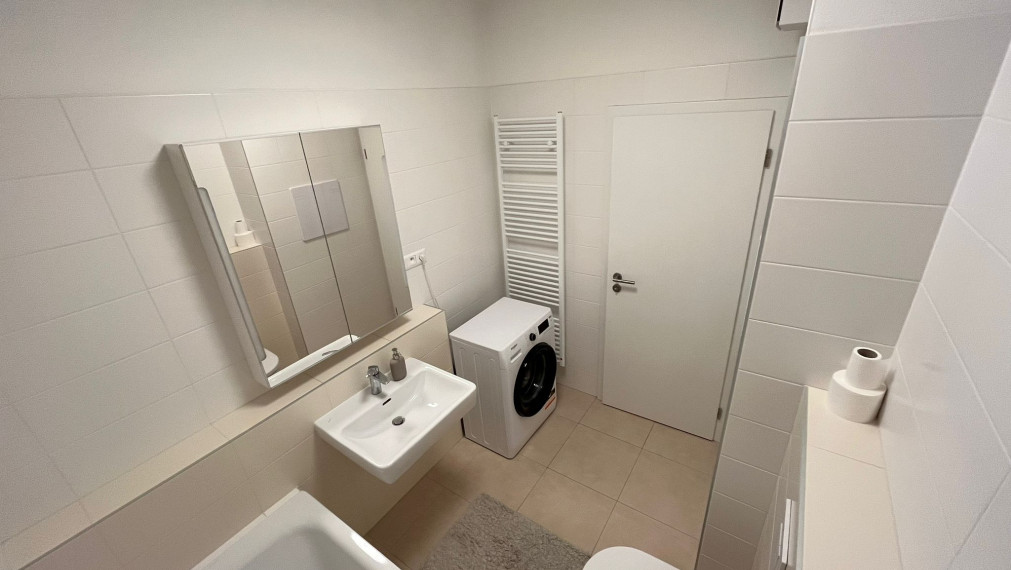 PRENAJATÉ Prenájom 1izbový byt Bratislava-Ružinov