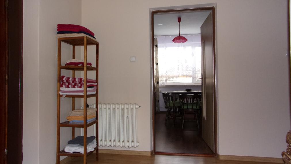 exkluzívny predaj zariadený 6 izbový rodinný dom, pozemok 1270 m2, Rišňovce