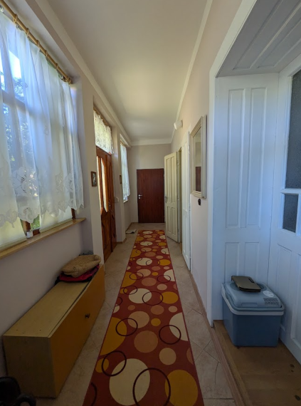 REZERVOVANÉ predaj útulná chalupa 190 m2, na pozemku 1265 m2, Veľké Ludince,  Levice
