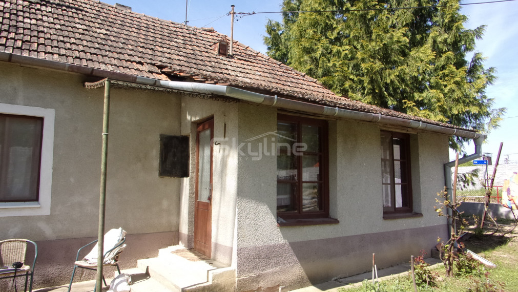 Exkluzívne!!! Na predaj rodinný dom, pozemok 2383 m2, Kolta, Nové Zámky