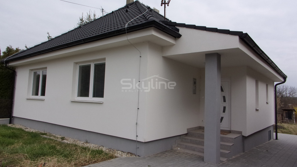 Prenajaté!!Prenájom 3 izbového rodinného domu, Tesárske Mlyňany