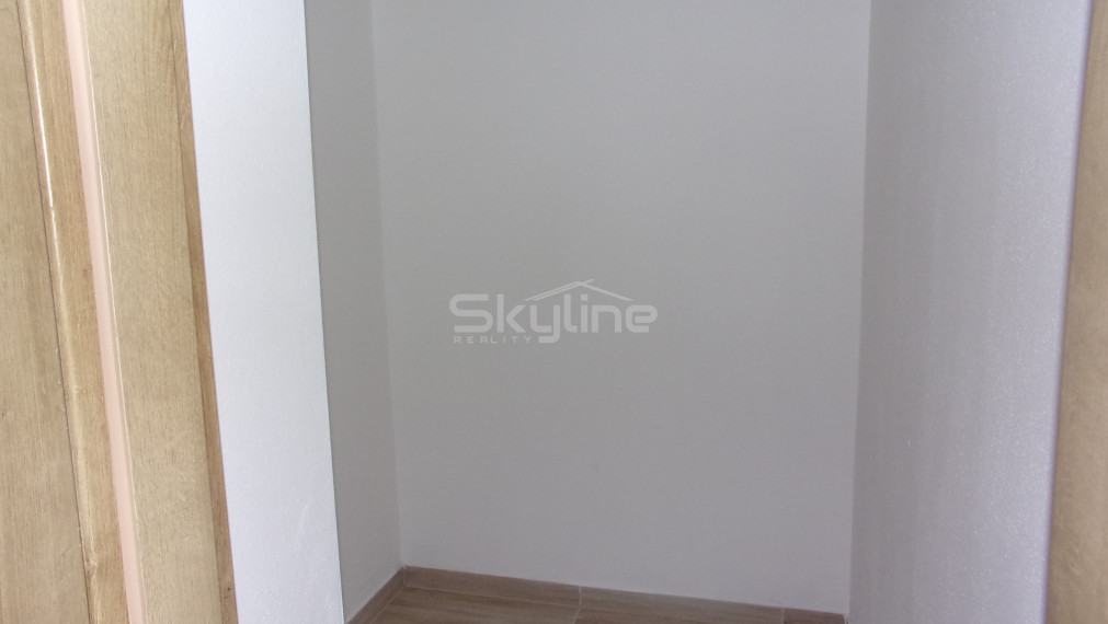 Prenajaté!!Prenájom 3 izbového rodinného domu, Tesárske Mlyňany