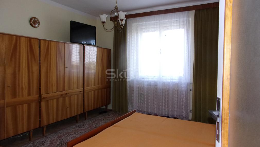 Na predaj rodinný dom v pôvodnom stave, tichá lokalita, pozemok 850 m2, Nitra časť Zobor