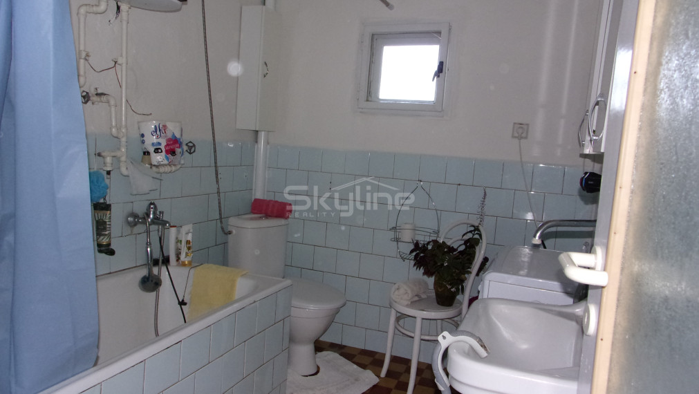 Na predaj útulný vidiecky dom 168 m2, pozemok 2457 m2, Pastovce, Levice