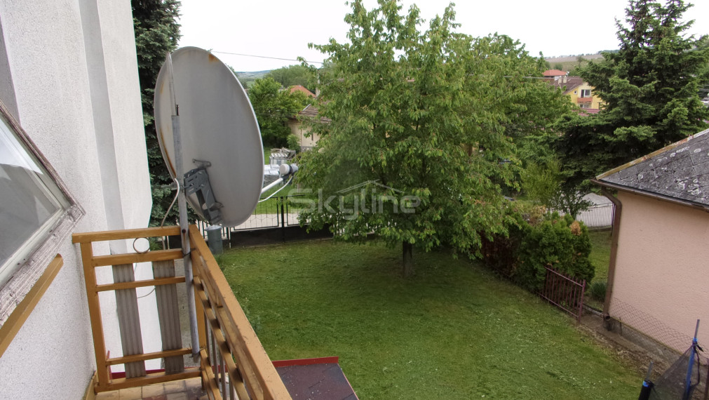 REZERVOVANÉ!! priestranný dvojpodlažný rodinný dom, tichá lokalita, Dedinka okres Nové Zámky
