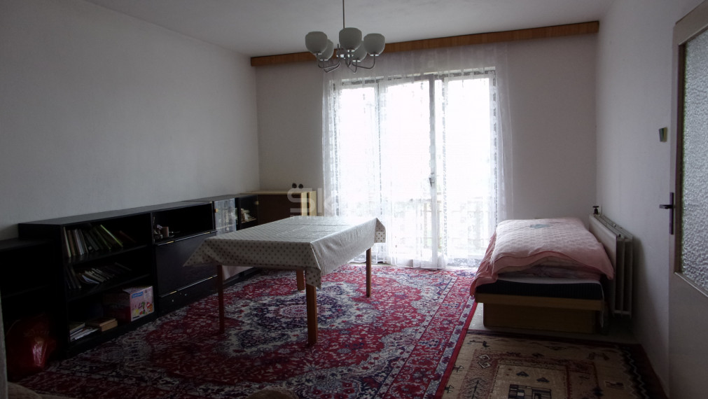 REZERVOVANÉ!! priestranný dvojpodlažný rodinný dom, tichá lokalita, Dedinka okres Nové Zámky