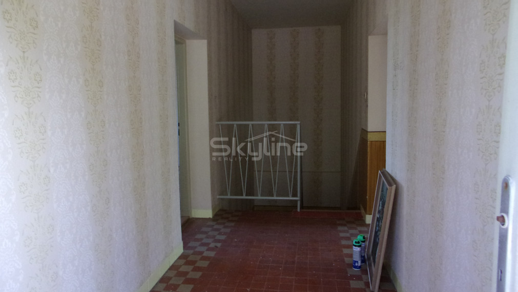 Exkluzívny predaj - 5 izbový rodinný dom, tichá lokalita v obci Keť, Levice