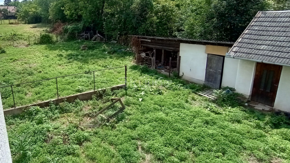 Exkluzívny predaj - 5 izbový rodinný dom, tichá lokalita v obci Keť, Levice