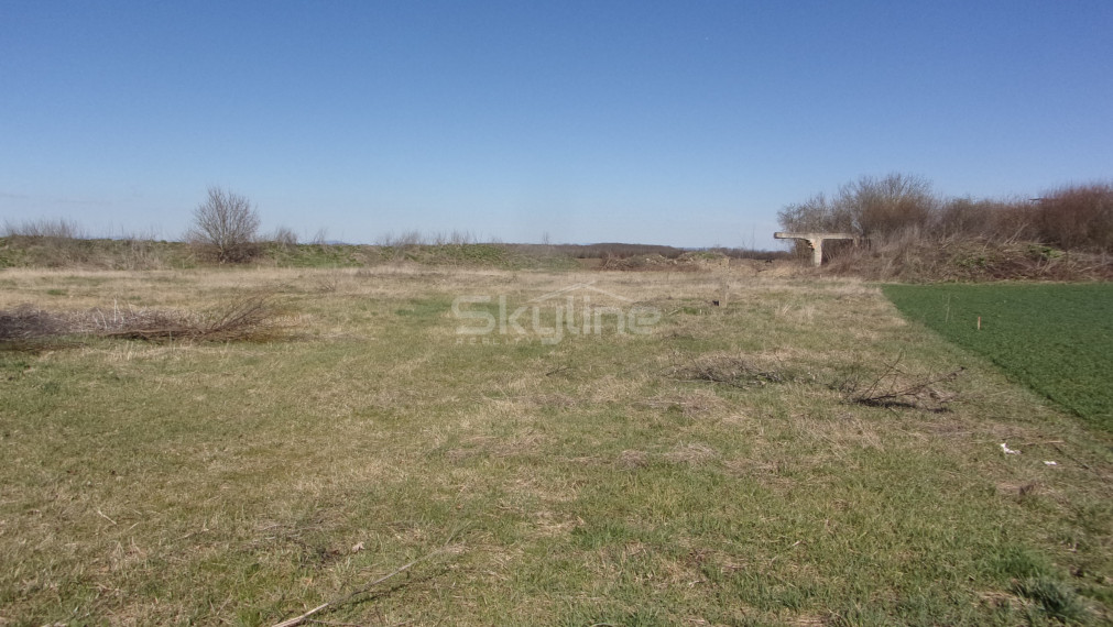 PREDANÉ! predaj stavebného pozemku 3449 m2, Málaš, Levice