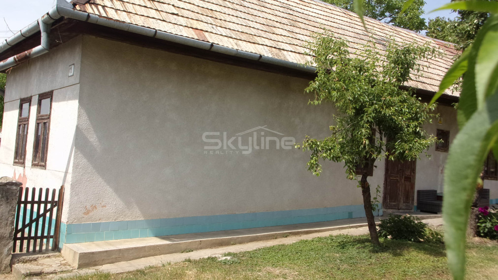 PREDANÉ!! Exkluzívne na predaj chalupa 100 m2, pôvodný stav, pozemok  715 m2  Čaka, Levice