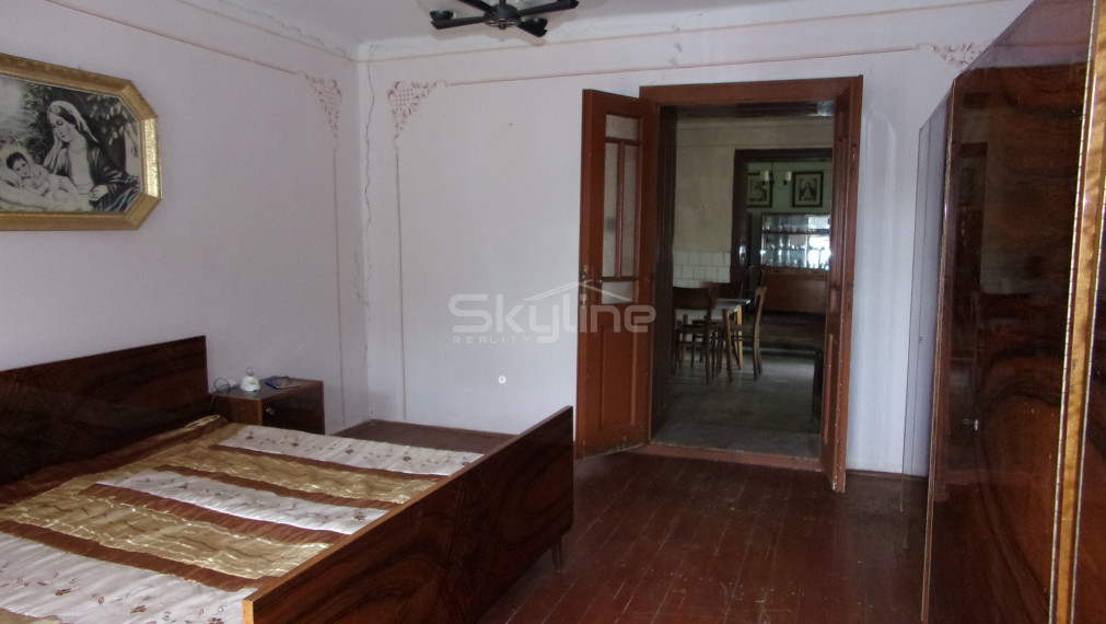 PREDANÉ!! Exkluzívne na predaj chalupa 100 m2, pôvodný stav, pozemok  715 m2  Čaka, Levice