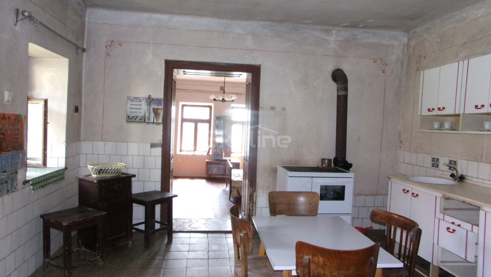 PREDANÉ!! Exkluzívne na predaj chalupa 100 m2, pôvodný stav, pozemok  715 m2  Čaka, Levice