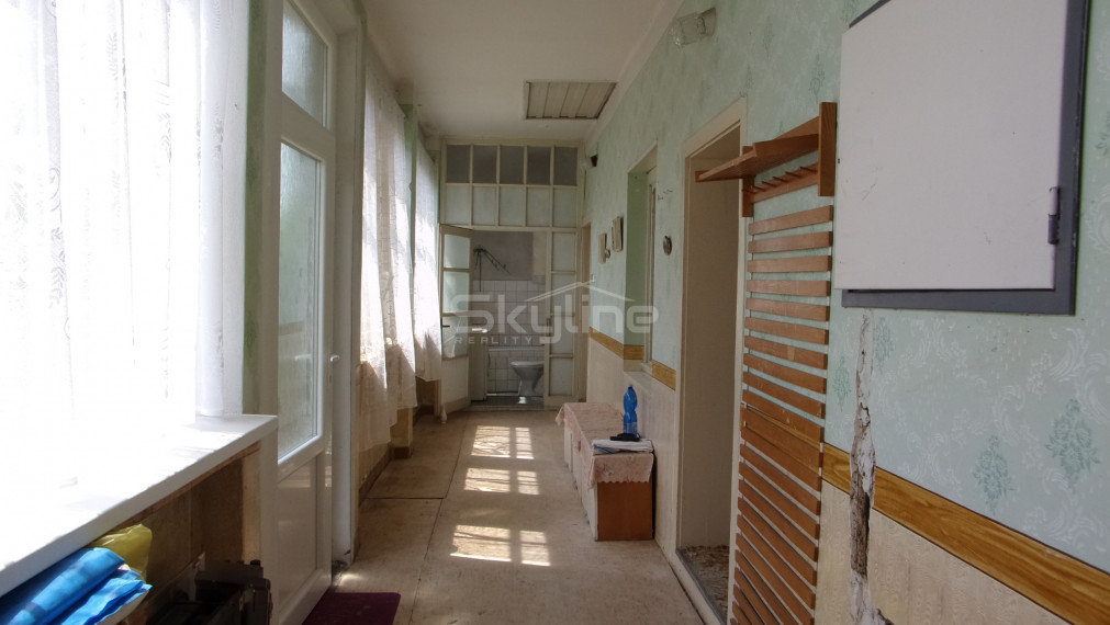 Znížená cena!! na predaj vidiecky dom, pôvodný stav, pozemok  2119 m2, Kolta, Nové Zámky