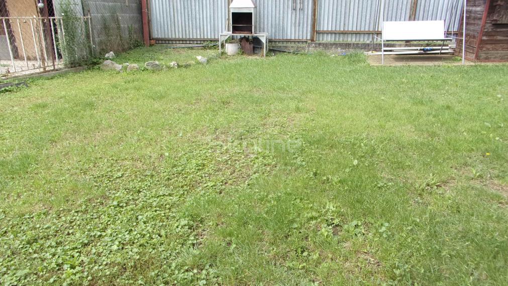 Výrazne znížená cena!! - dvojgeneračný rodinný dom, pozemok 1450 m2, rekonštrukcia, Pusté Sady