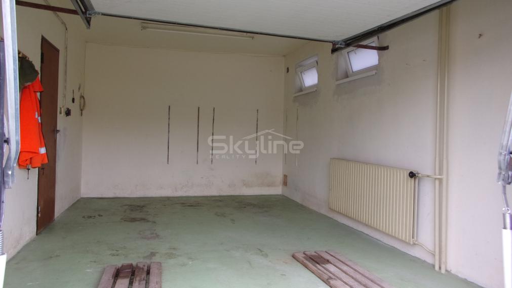 Výrazne znížená cena!! - dvojgeneračný rodinný dom, pozemok 1450 m2, rekonštrukcia, Pusté Sady