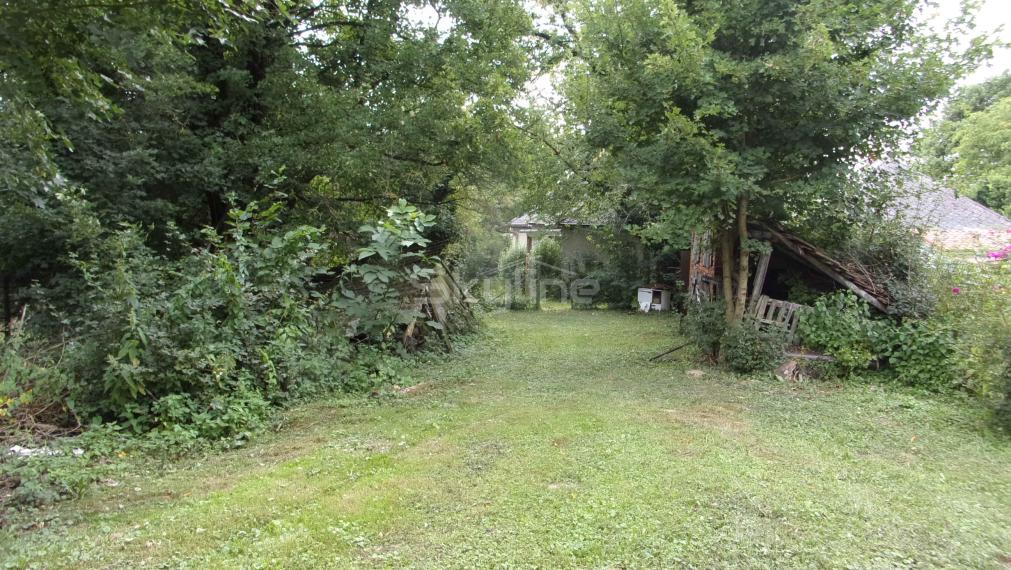 PREDANÉ!! na predaj rodinný dom 130 m2, pôvodný stav, pozemok 1244 m2, Žikava, Zlaté Moravce