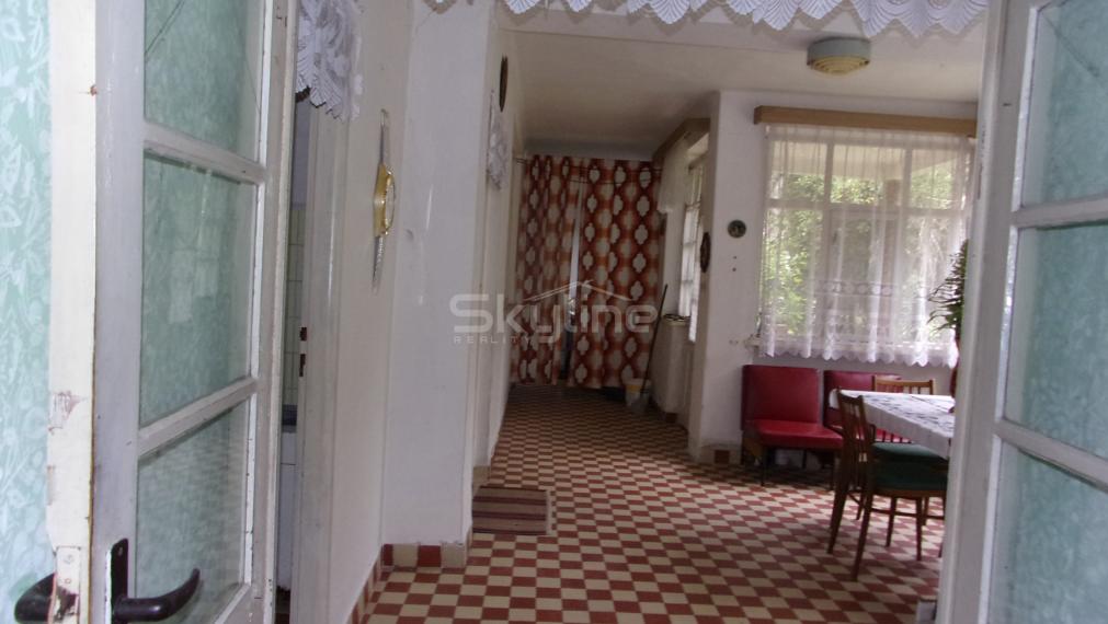 PREDANÉ!! na predaj rodinný dom 130 m2, pôvodný stav, pozemok 1244 m2, Žikava, Zlaté Moravce