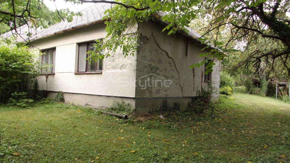 PREDANÉ!! na predaj rodinný dom 130 m2, pôvodný stav, pozemok 1244 m2, Žikava, Zlaté Moravce