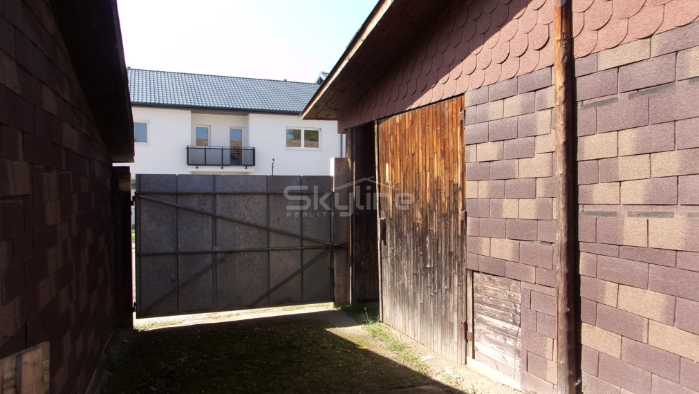 Exkluzívna ponuka - prevádzková budova 400 m2, Plavé Vozokany, Levice