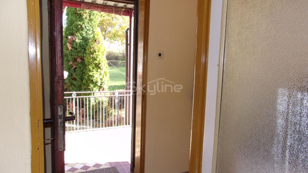 Na predaj rodinný dom, chalupa,  pozemok 1409 m2 v obci Dedinka, okres Nové Zámky