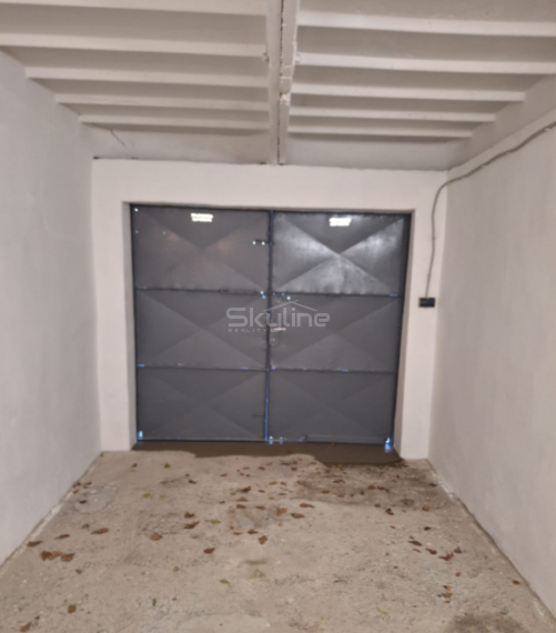 Prenájom samostatná garáž 18m2, Teslova ul. Ružinov, Bratislava II