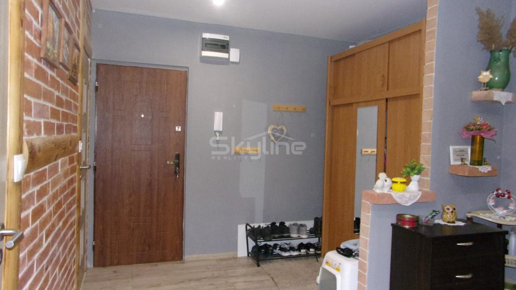 Predaj 3 izbový byt, rekonštrukcia, Nové Zámky