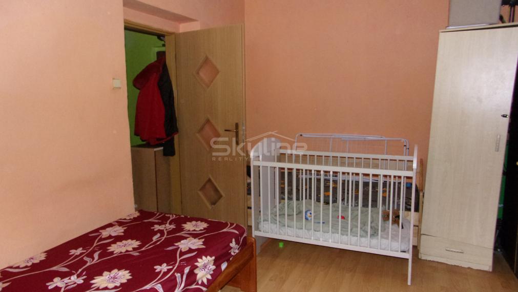 Exkluzívne na predaj 1 izbový byt, čiastočná rekonštrukcia, Banská Hodruša, Žarnovica