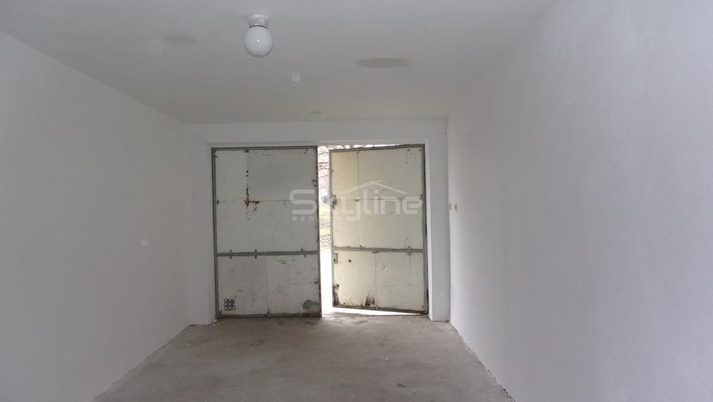 Prenájom samostatná garáž 23 m2, Nové Zámky