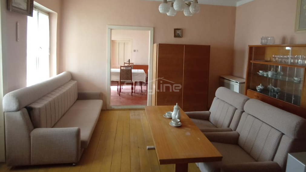 Znížená cena!! na predaj vidiecky dom, pôvodný stav, pozemok  2119 m2, Kolta, Nové Zámky