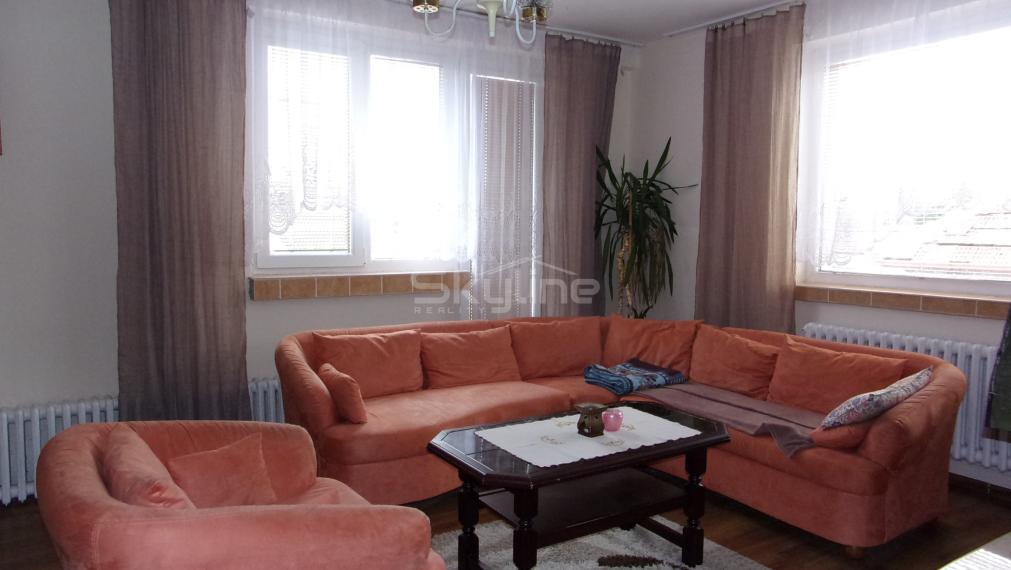 exkluzívny predaj zariadený 6 izbový rodinný dom, pozemok 1270 m2, Rišňovce