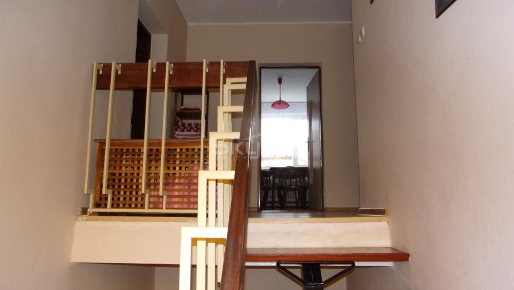 exkluzívny predaj zariadený 6 izbový rodinný dom, pozemok 1270 m2, Rišňovce