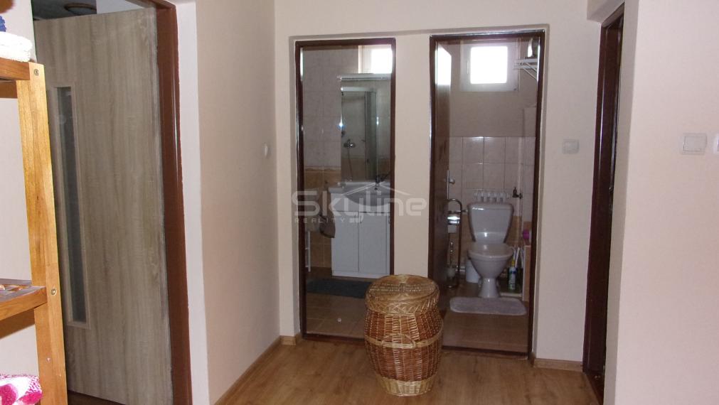 exkluzívny predaj zariadený 6 izbový rodinný dom, pozemok 1270 m2, Rišňovce