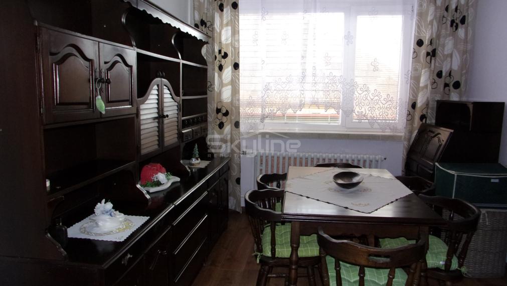 exkluzívny predaj zariadený 6 izbový rodinný dom, pozemok 1270 m2, Rišňovce
