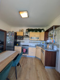 predaj 3 izbový prerobený byt, 1 balkón, Krušovská ul., Topoľčany - fotografia 3