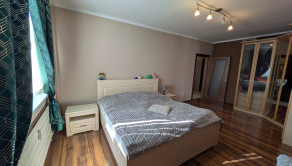 predaj 3 izbový prerobený byt, 1 balkón, Krušovská ul., Topoľčany - fotografia 9