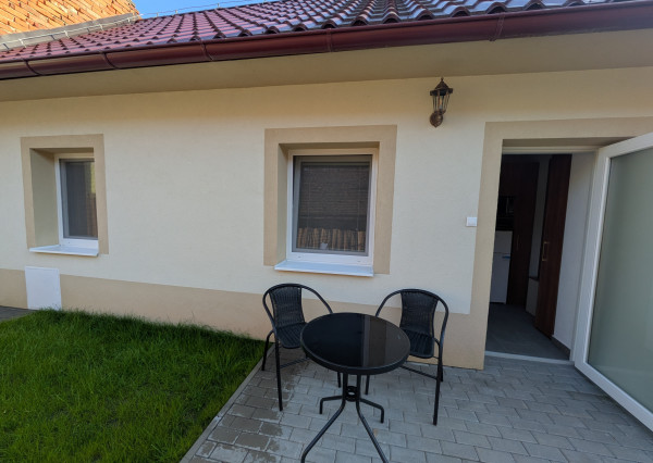 Prenájom 2izbový byt Topoľčianky, Zlaté Moravce