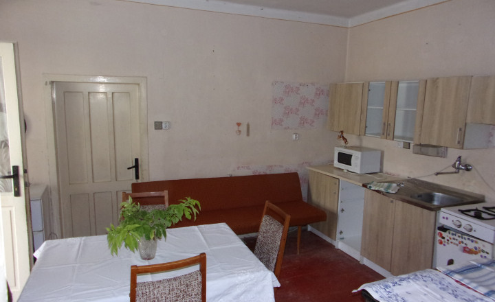 Znížená cena!! na predaj vidiecky dom, pôvodný stav, pozemok  2119 m2, Kolta, Nové Zámky - fotografia 6