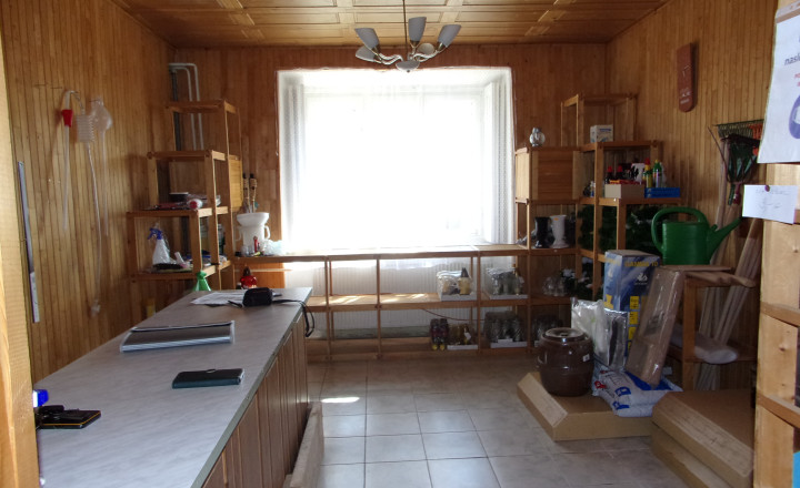 Investičná ponuka - prevádzková budova 400 m2, Plavé Vozokany, Levice - fotografia 6