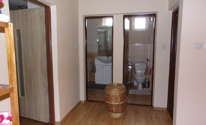 REZERVOVANÉ  exkluzívny predaj zariadený 6 izbový rodinný dom, pozemok 1270 m2, Rišňovce - fotografia 8