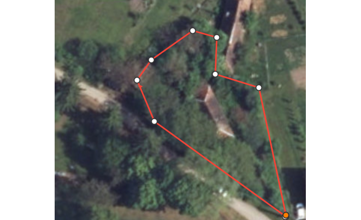 exkluzívny predaj zaujímavý stavebný pozemok 878m2, Malé Kozmálovce