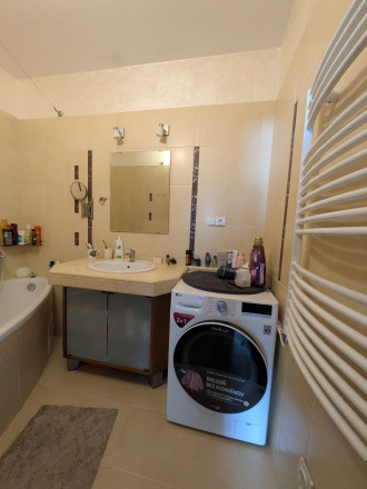 predaj 3 izbový prerobený byt, 1 balkón, Krušovská ul., Topoľčany - fotografia 11