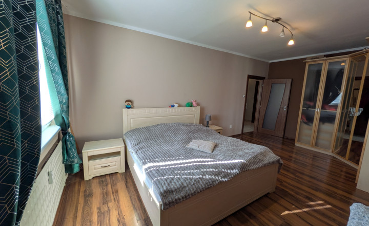 predaj 3 izbový prerobený byt, 1 balkón, Krušovská ul., Topoľčany - fotografia 8